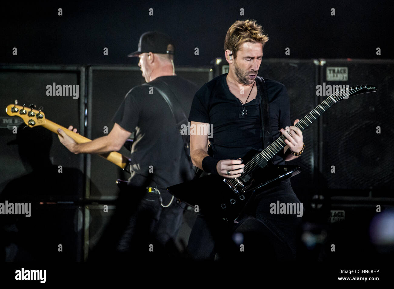 The nickelback hi-res stock photography and images - Alamy