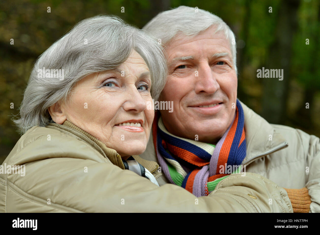 Happy elderly couple handsome hi-res stock photography and images - Alamy