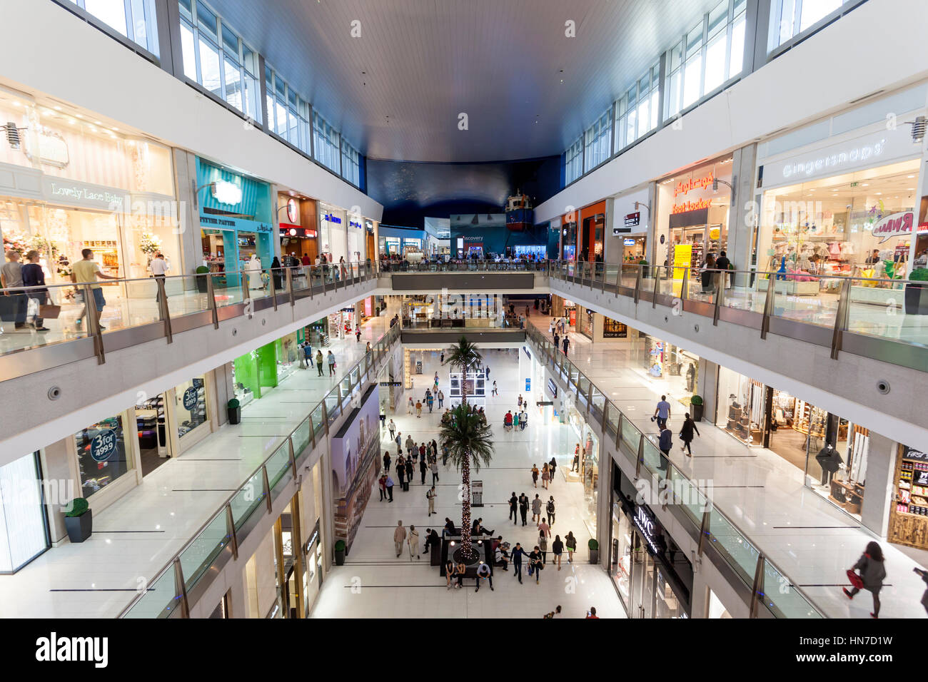 DUBAI, UAE - DEC 5, 2016: Interior of the Dubai Mall - worlds largest ...