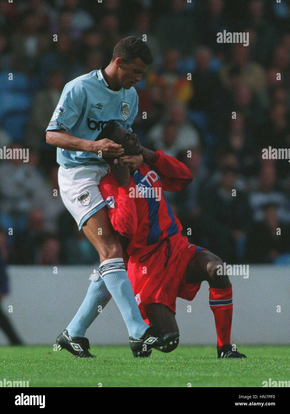 SOMEBODY SHOULD TELL KEITH ITS FOOTBALL NOT THE W.W.F. 10 September 1994 Stock Photo