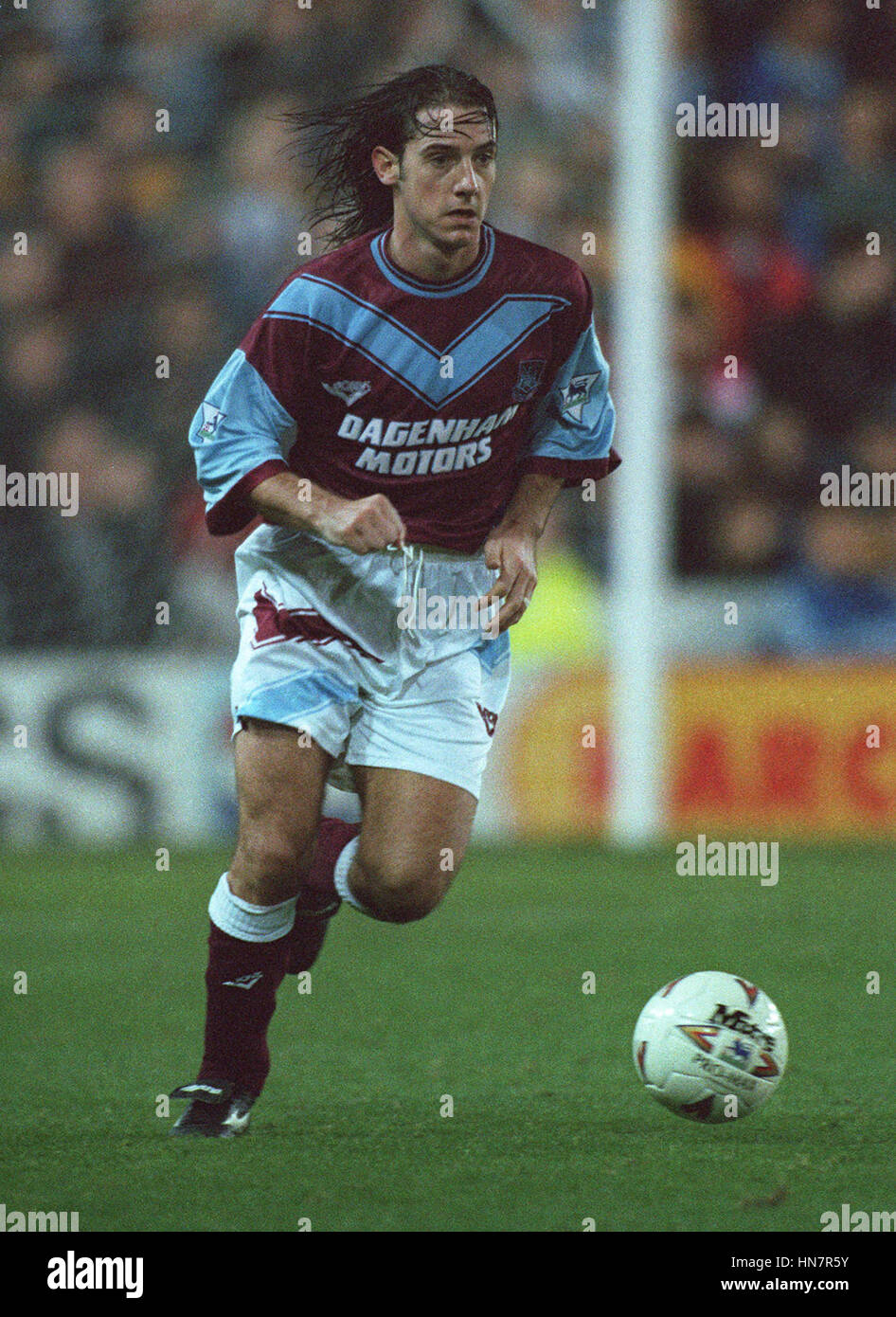 IAN WEST HAM UNITED FC 21 November 1994 Stock Photo Alamy