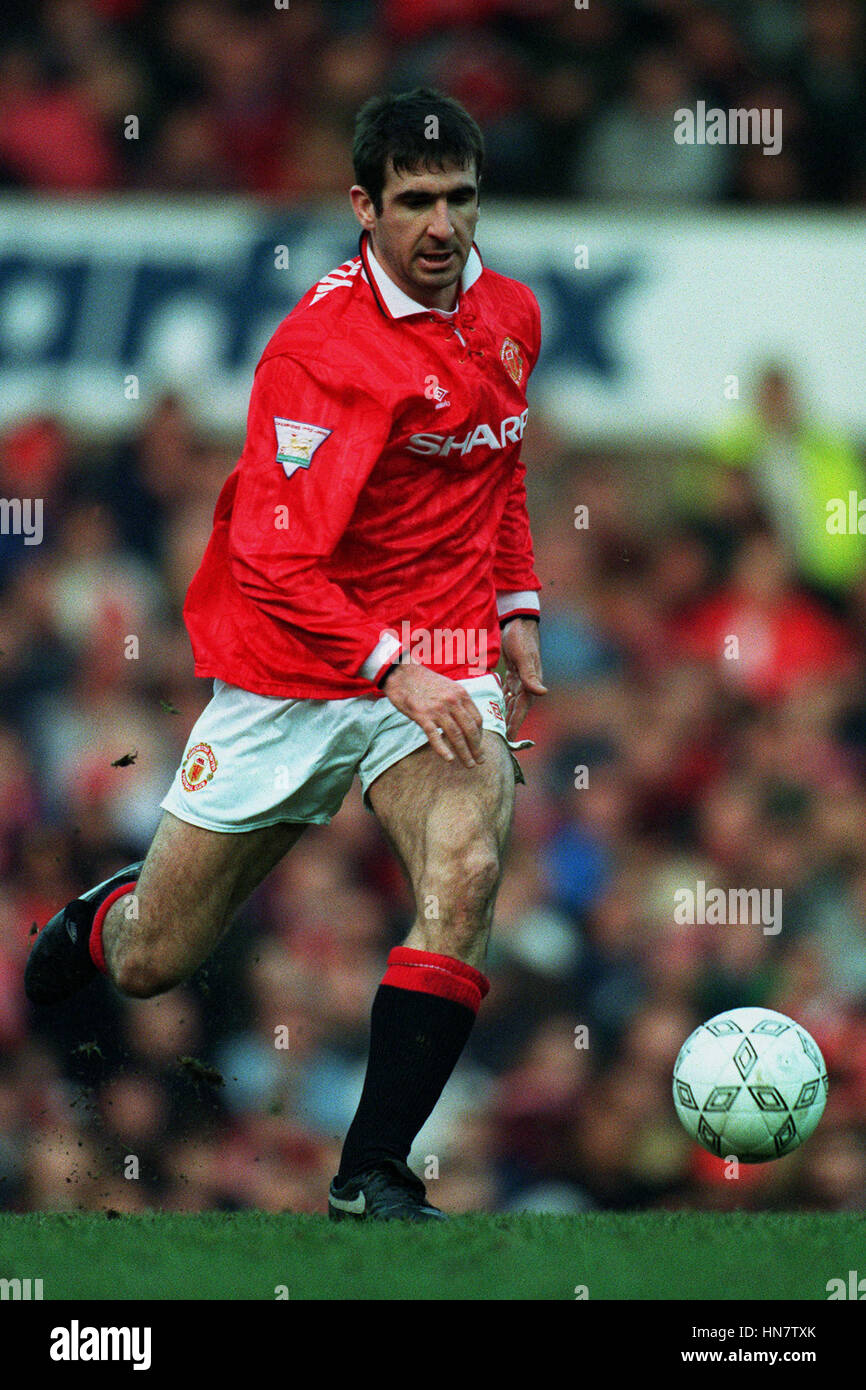 ERIC CANTONA MANCHESTER UNITED FC 05 January 1994 Stock Photo - Alamy
