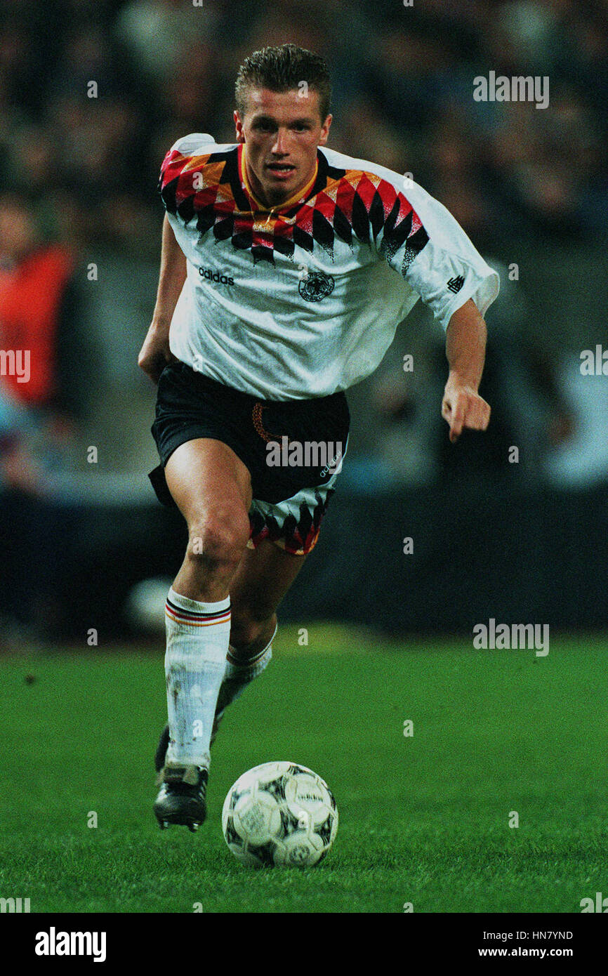 THOMAS STRUNZ GERMANY & VFB STUTTGART FC 30 March 1994 Stock Photo