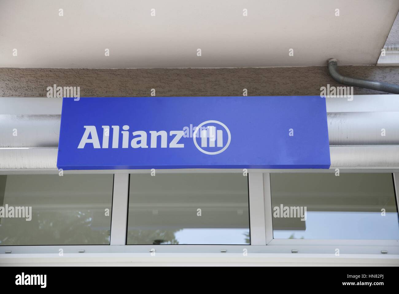Allianz insurance hi-res stock photography and images - Alamy