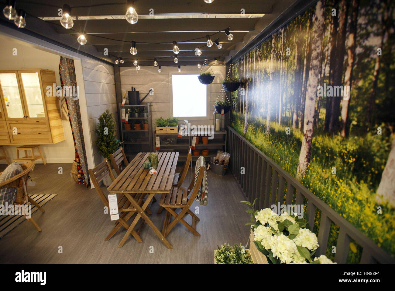 Burbank, CA, USA. 1st Feb, 2017. An outdoor living display during a