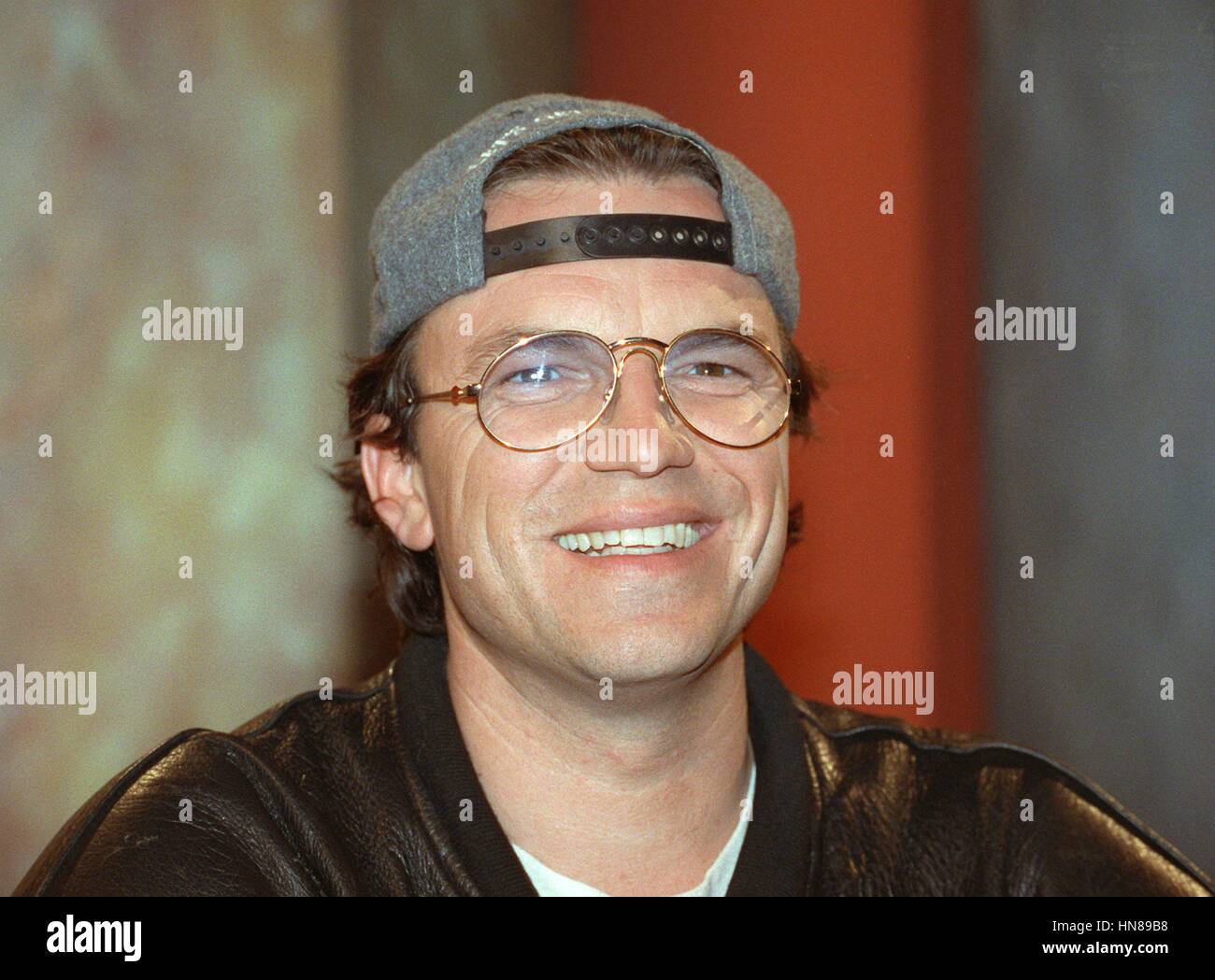 Berlin, Germany. 24th Apr, 2003. ARCHIVE - TV presenter Wolfgang Lippert smiles at a press event in Berlin, Germany, 24 April 2003. Photo: Nestor Bachmann/Zentralbild/dpa/Alamy Live News Stock Photo
