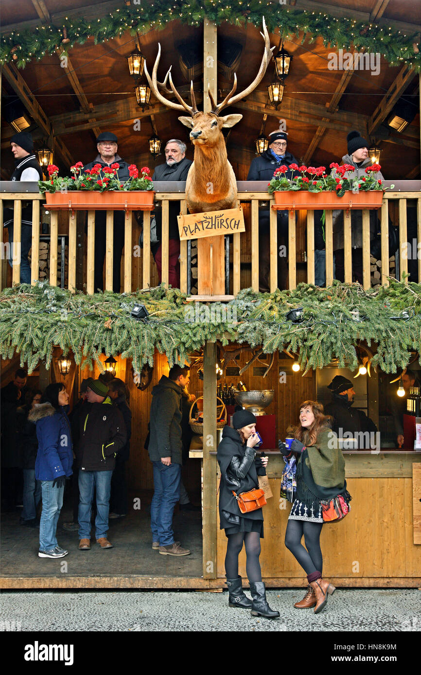 Café in a Christmas market in the Old Town (Altstadt) of Bern city, Switzerland. Stock Photo