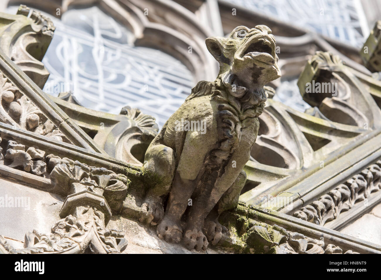 UK, Scotland, Edinburgh - A statue outside of St. Giles' Cathedral, also known as the High Kirk of Edinburgh, the principal place of worship of the Ch Stock Photo