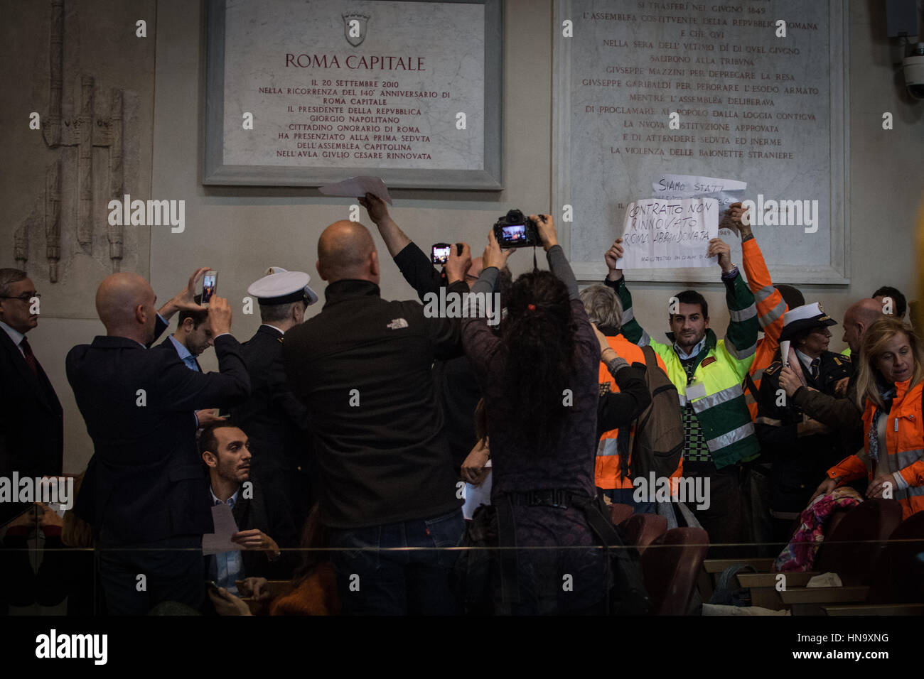 Rome, Italy. 09th Feb, 2017. A protest in the House Giulio Cesare, the maintainers of public gardens protesting against the risk of dismissal. Credit: Andrea Ronchini/Pacific Press/Alamy Live News Stock Photo