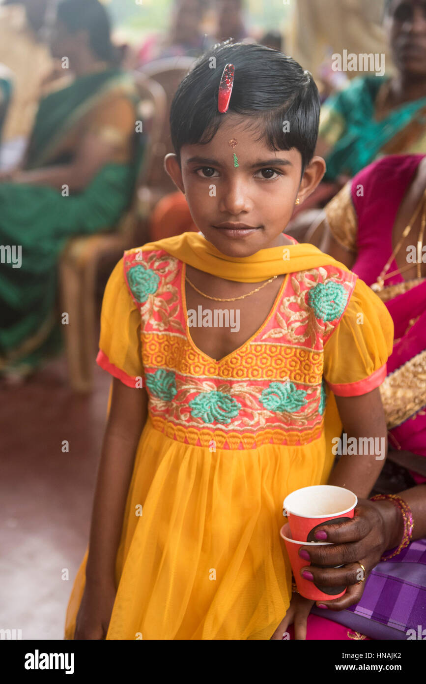Sri lankan girl hi-res stock photography and images - Alamy