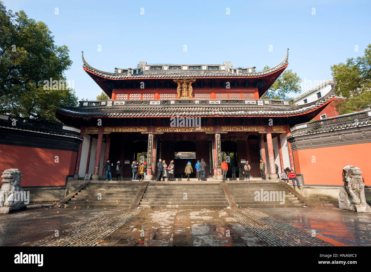 HANGZHOU, CHINA - JAN 23, 2016 - Entrance to Yuewang Temple, Hangzhou, China Stock Photo