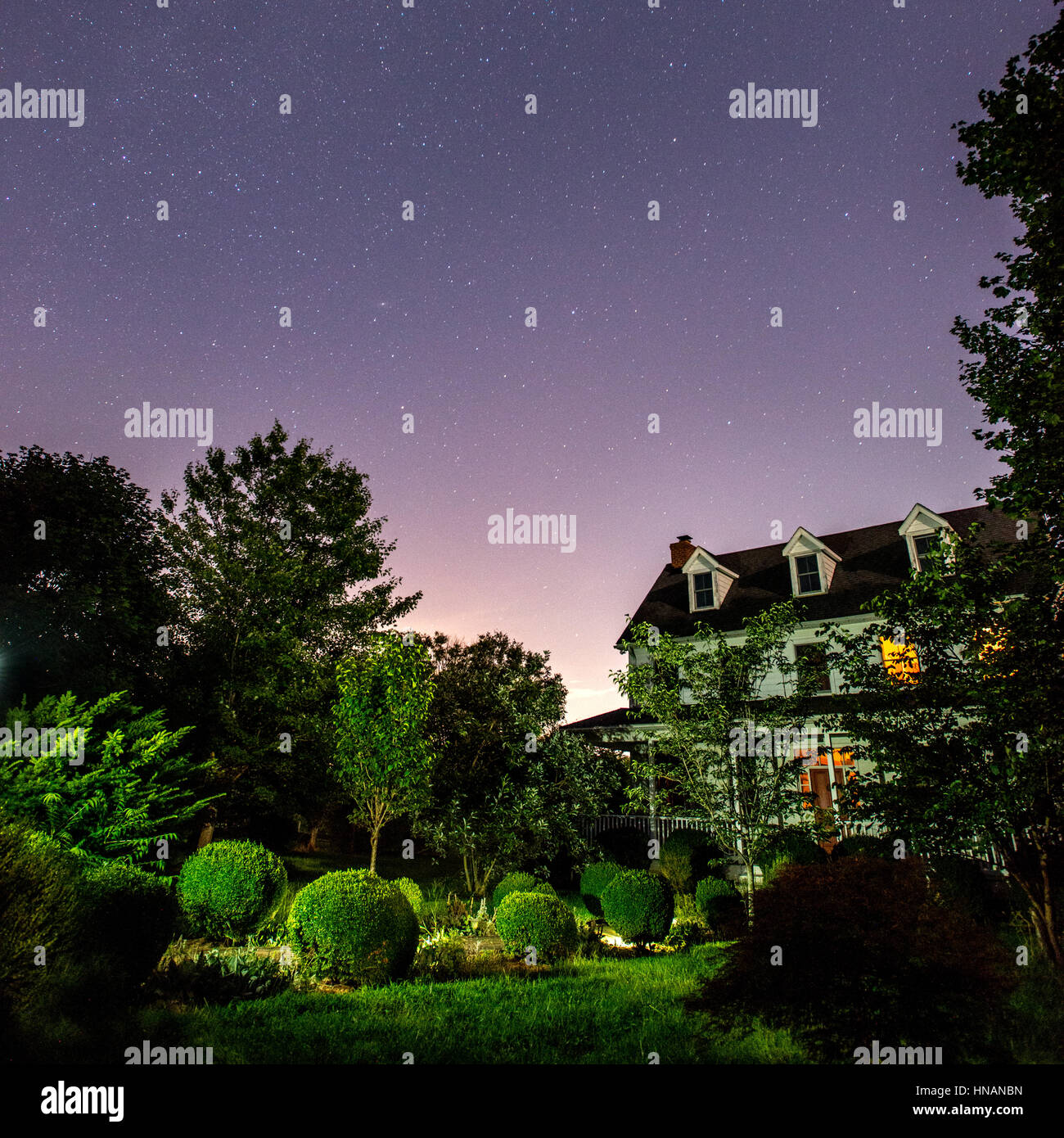 A farmhouse property in northern Maryland is lit up by the Perseid