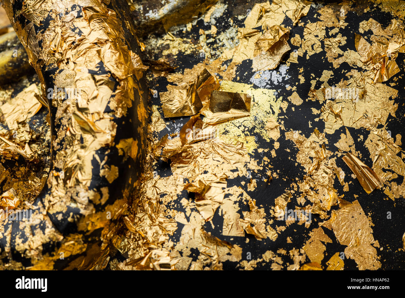 Asian gold leaf hi-res stock photography and images - Alamy
