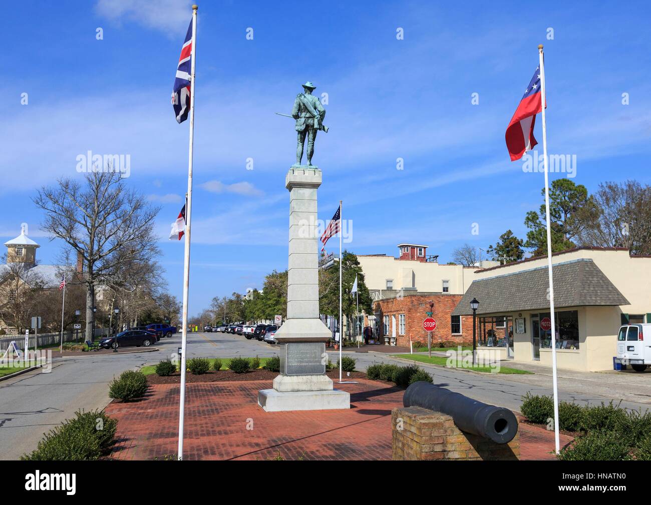 Memorial To Confederate Soldiers Downtown Edenton North Carolina   Memorial To Confederate Soldiers Downtown Edenton North Carolina HNATN0 