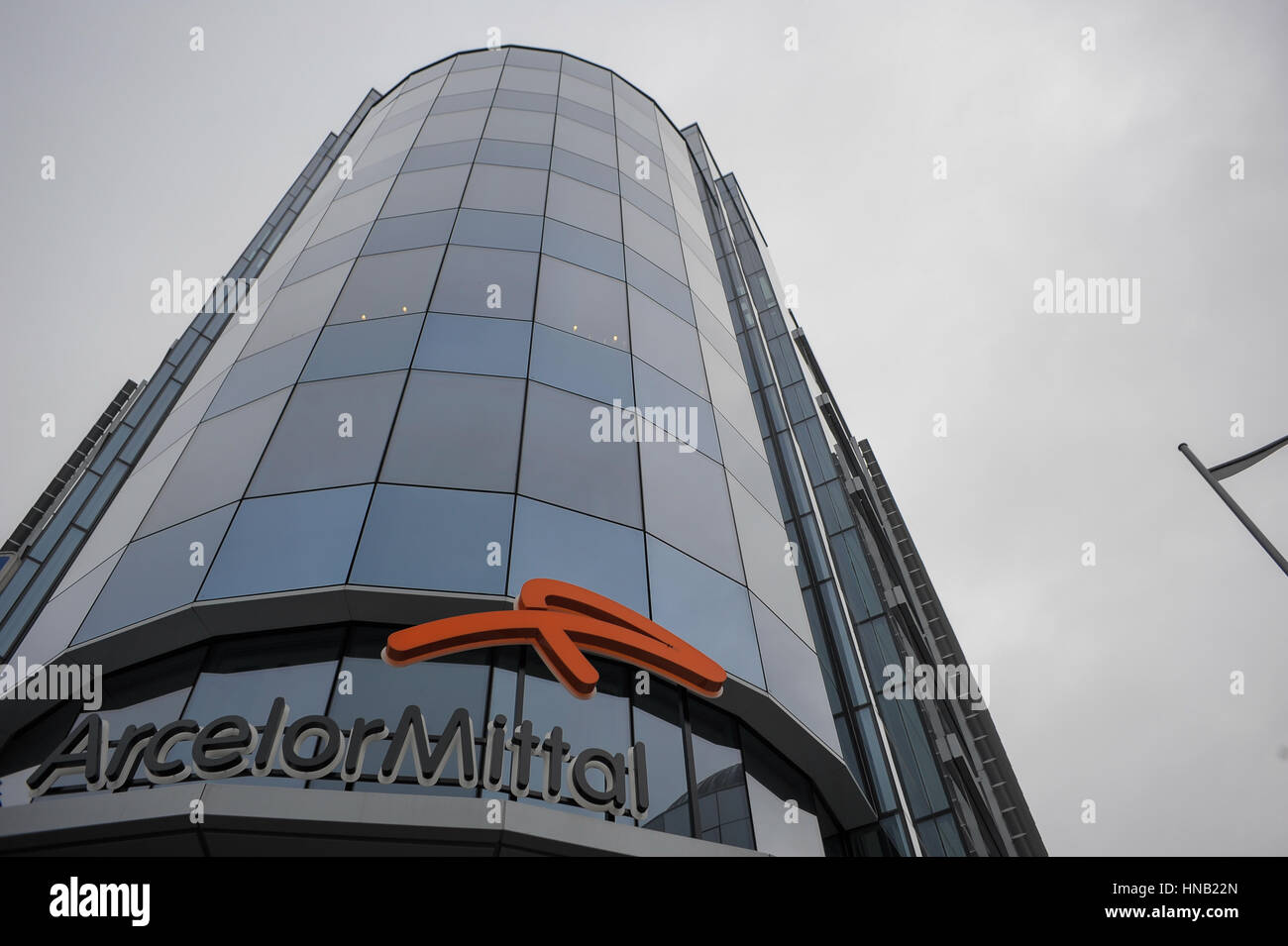 Luxembourg to buy half of ArcelorMittal headquarters