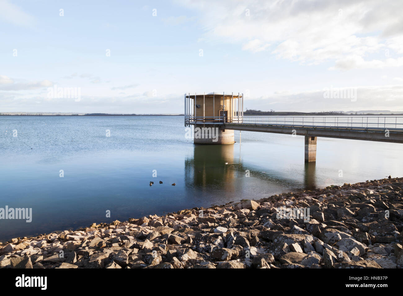 Water extraction tower at Draycote Water Stock Photo