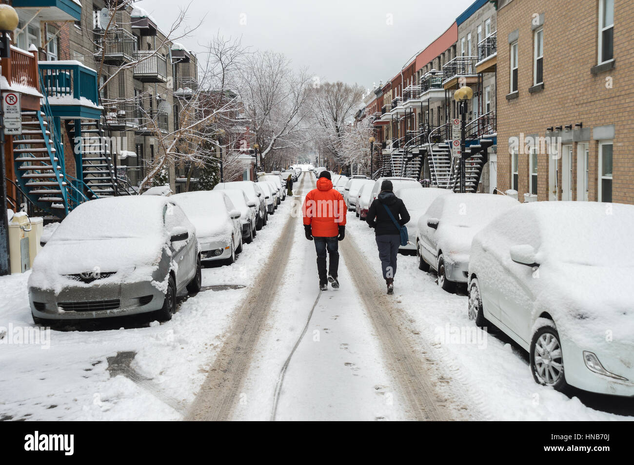 Montreal, Canada 3rd January 2016. Cars covered with snow during snow
