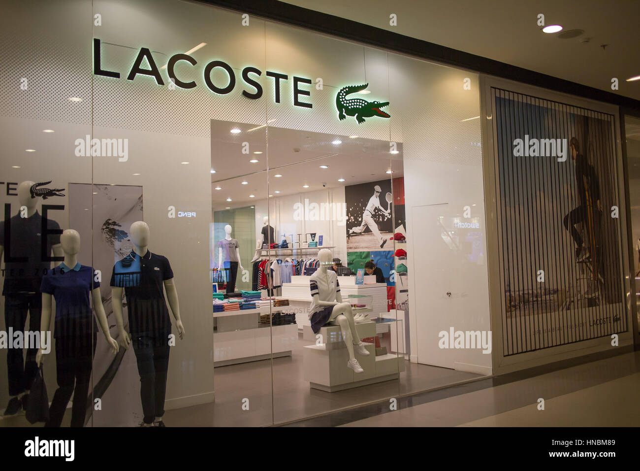 mall lacoste