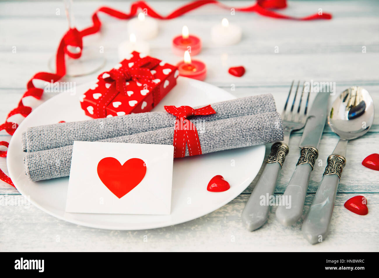 Valentine's Day place setting Stock Photo Alamy