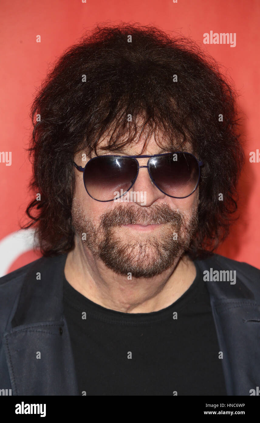 Jeff lynne hi-res stock photography and images - Alamy
