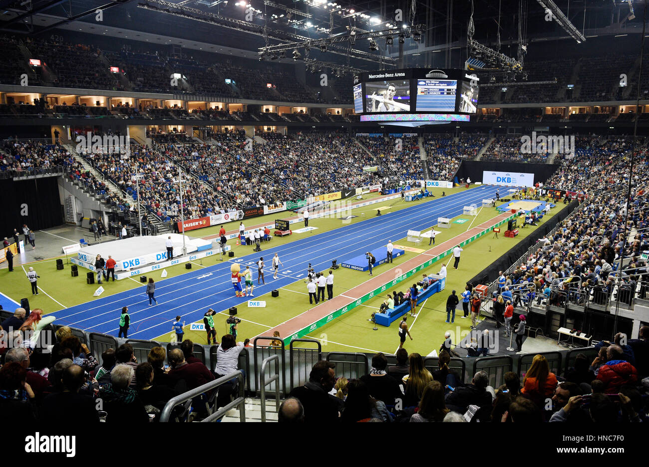 Berlin, Germany. 10th Feb, 2017. View of the ISTAF Indoor Light Athletics competition in Berlin, Germany, 10 February 2017. Photo: Rainer Jensen/dpa/Alamy Live News Stock Photo