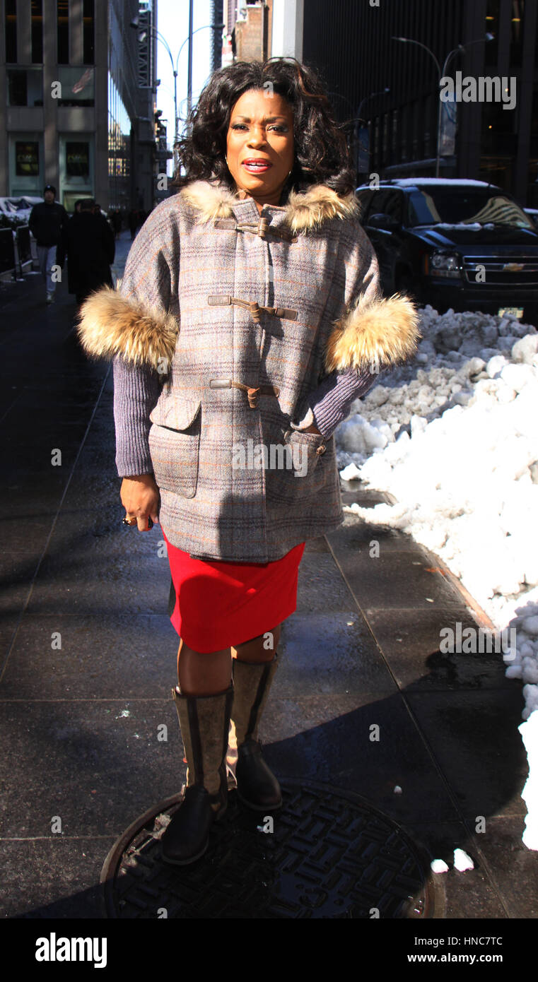 New York, NY, USA. 10th Feb, 2017. Lorraine Toussaint seen in New York City on February 10, 2017. Stock Photo