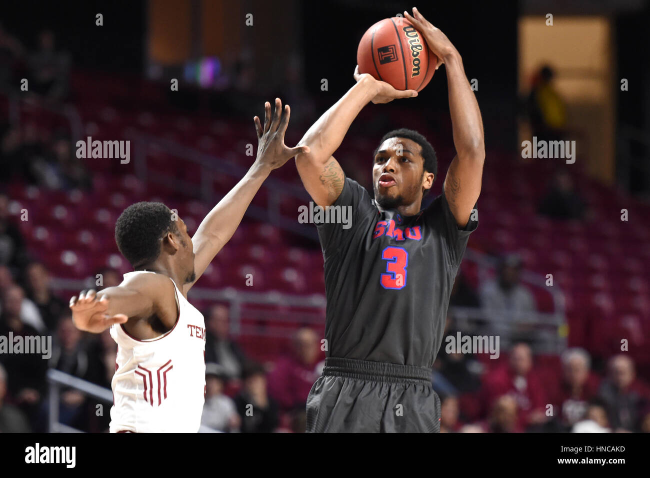 Southern methodist basketball hi-res stock photography and images - Alamy