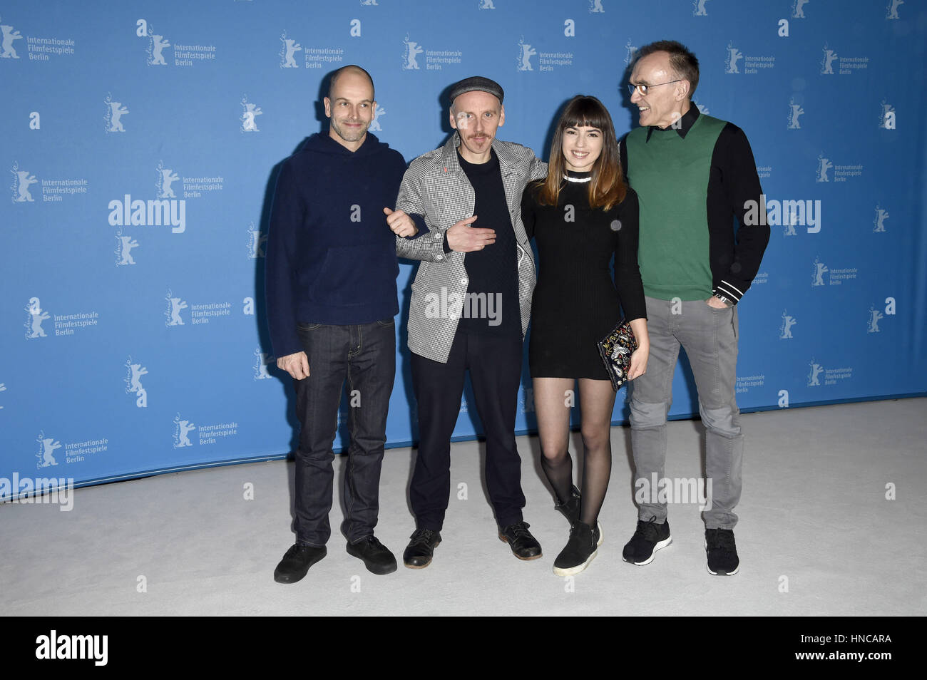 Berlin, Germany. 10th Feb, 2017. Jonny Lee Miller, Ewen Bremner, Anjela Nedyalkova and Danny Boyle during the 'T2 Trainspotting' photocall at the 67th Berlin International Film Festival/Berlinale 2017 on February 10, 2017 in Berlin, Germany. | usage worldwide Credit: dpa/Alamy Live News Stock Photo