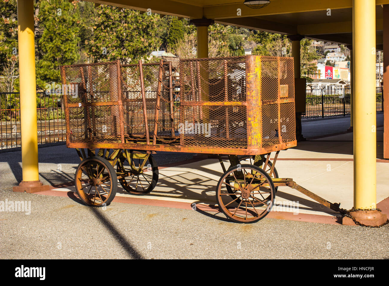 luggage wagon