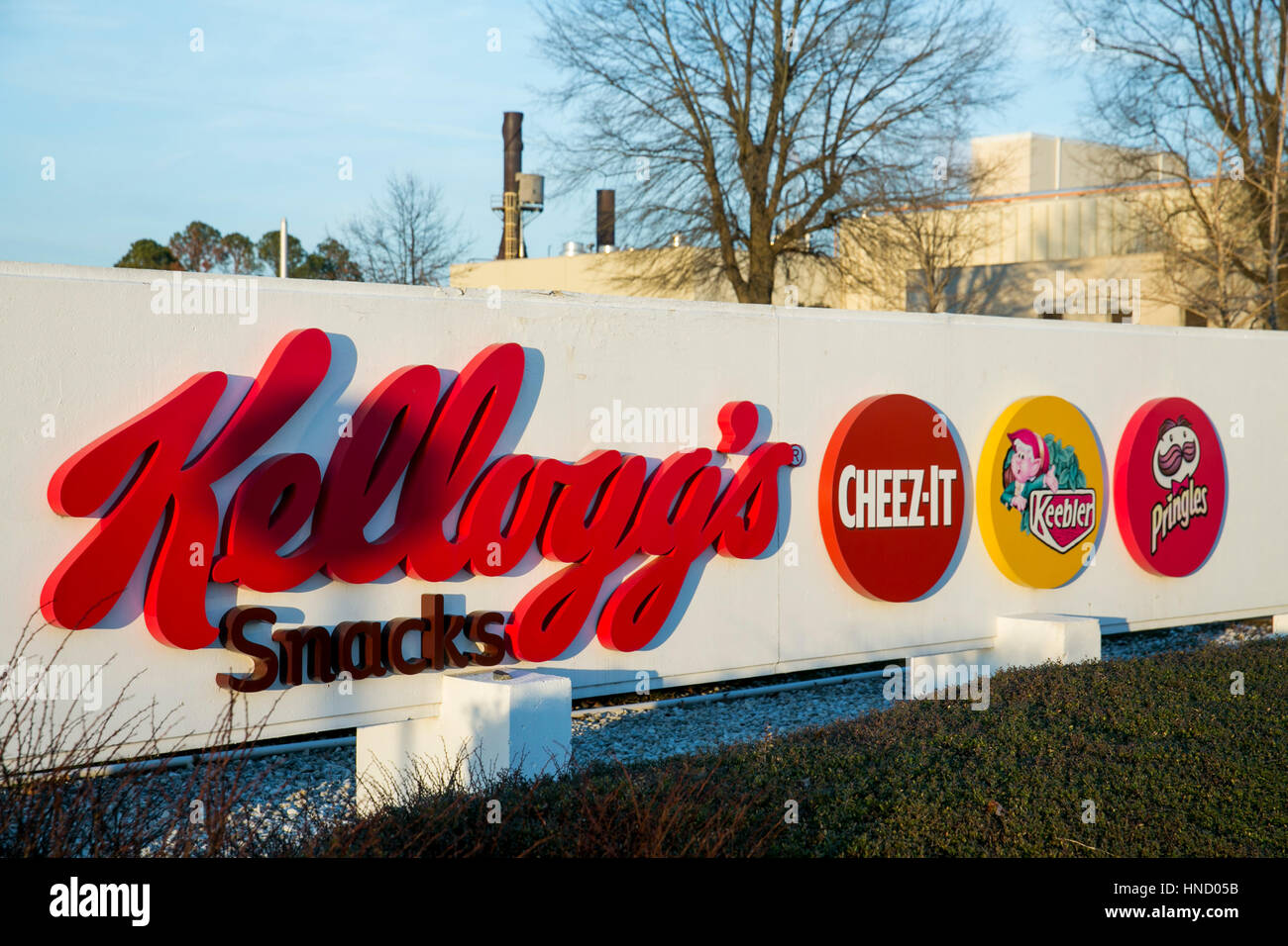 Logo sign outside kelloggs factory hires stock photography and images