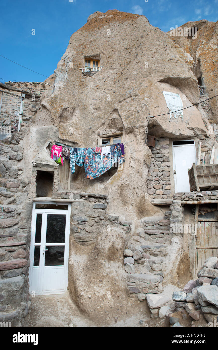 Traditional cliff dwellings of ancient village of Kandovan, East  Azerbaijan Province, Iran Stock Photo