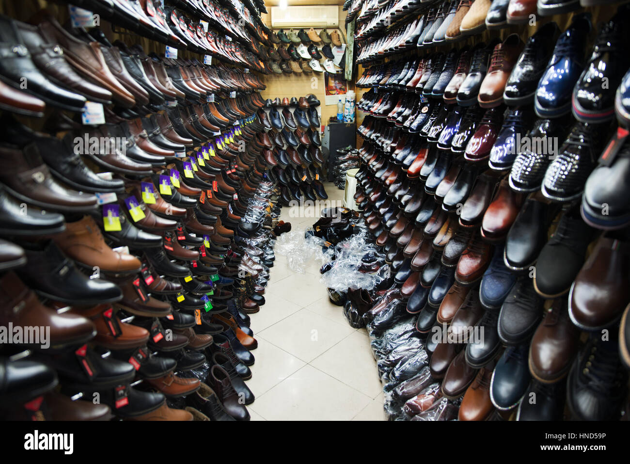 Shoe shop, Historical Bazaar, Tabriz, East Azerbaijan Province, Iran Stock  Photo - Alamy