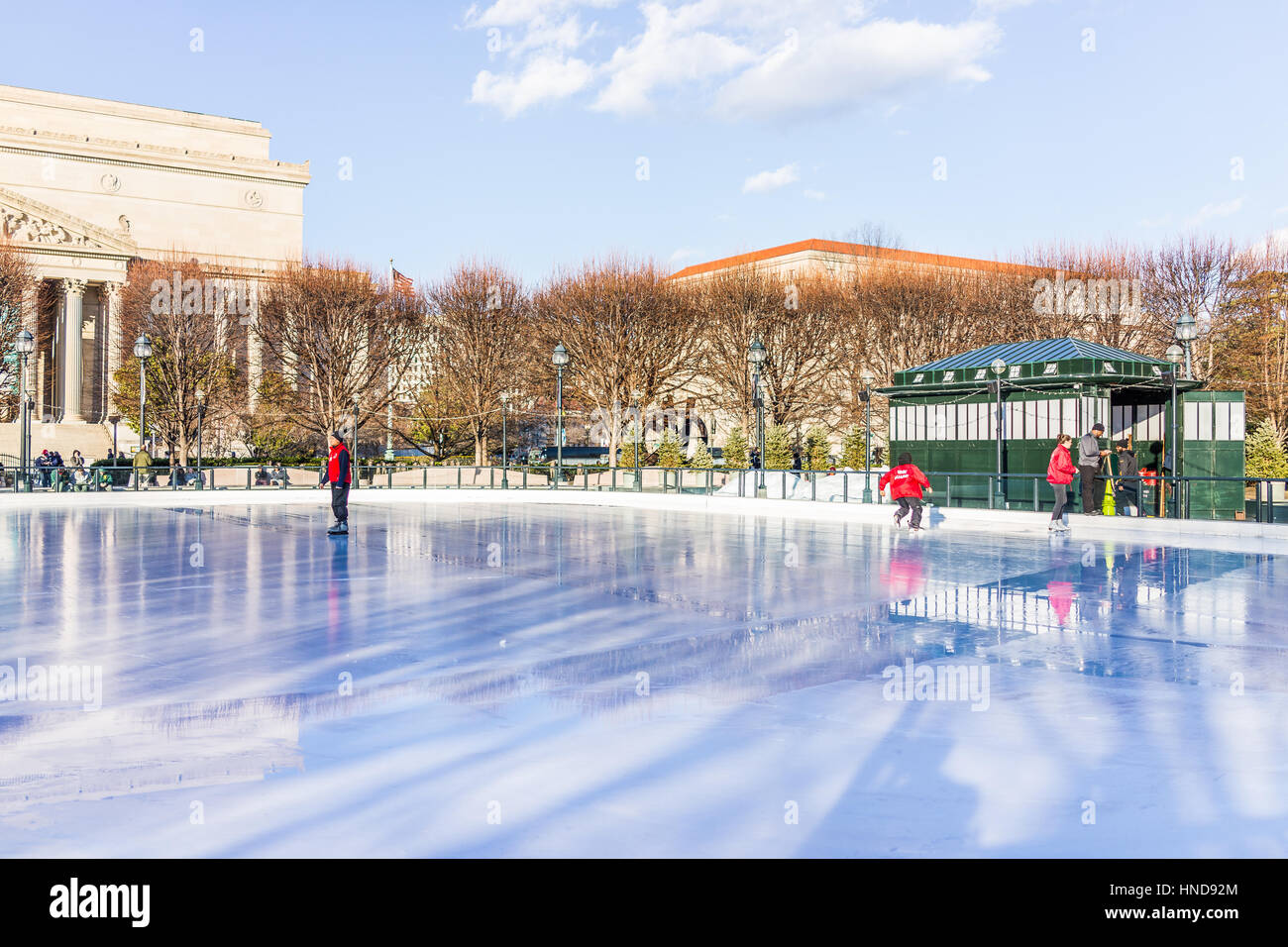 Downtown dc ice sculpture hires stock photography and images Alamy