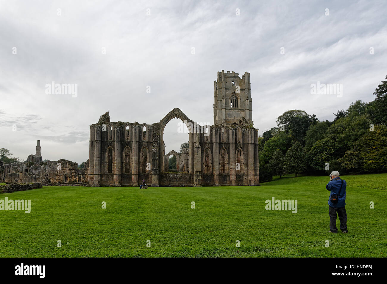 Fountains abbey unesco world heritage site hires stock photography and