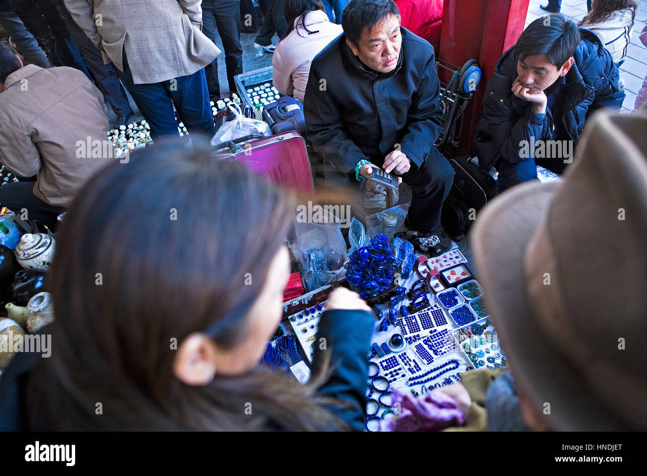 Jewelry store in Panjiayuan market,Beijing, China Stock Photo