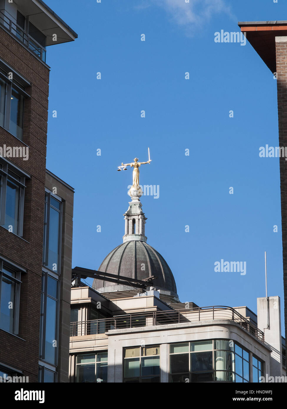 The Old Bailey Justice Statue Stock Photo Alamy