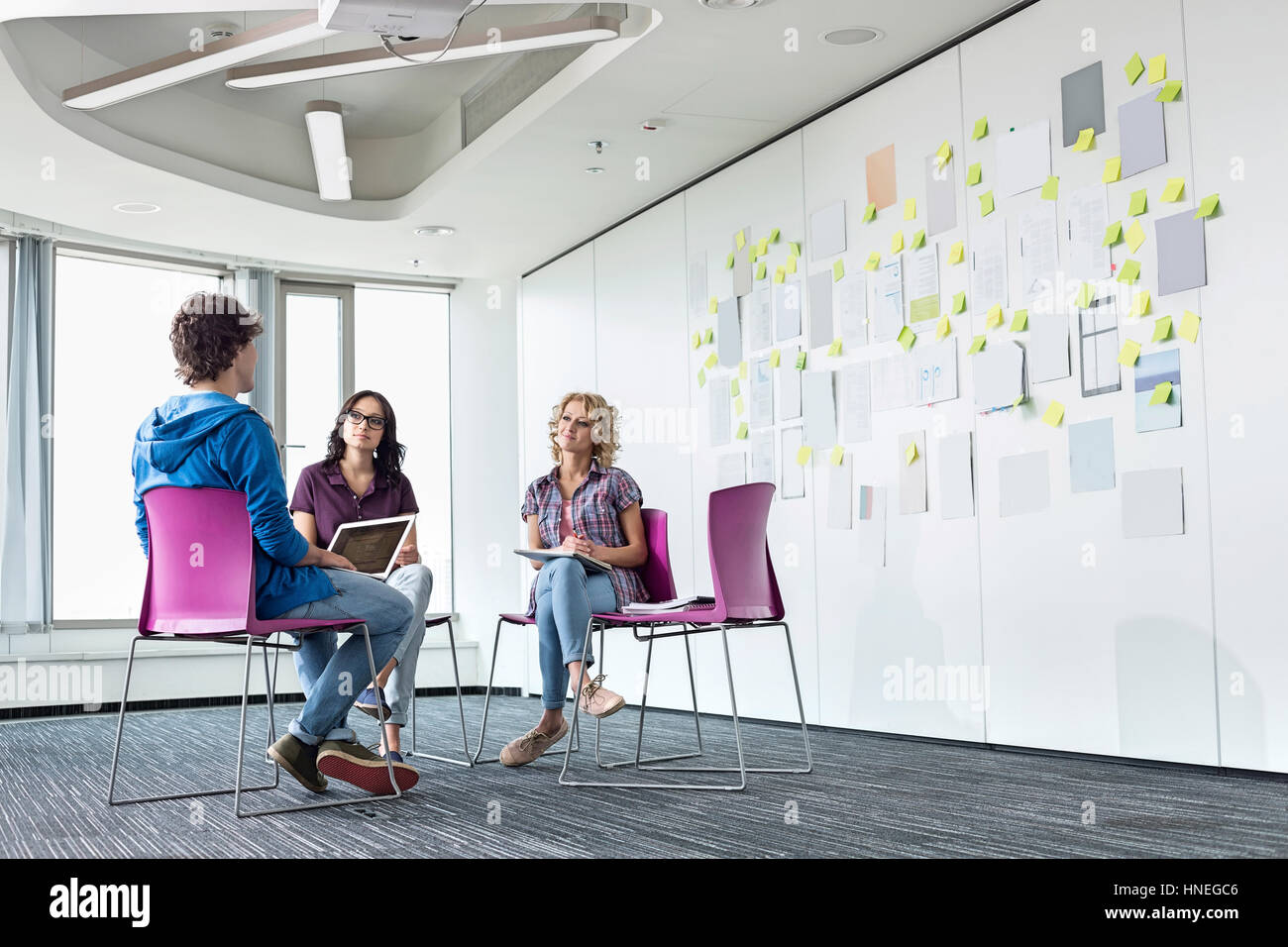 Creative office space hi-res stock photography and images - Alamy