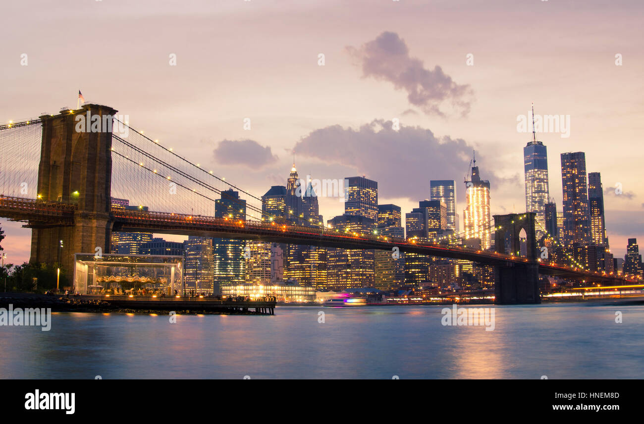 Brooklyn Bridge and Lower Manhattan in New York City, USA Stock Photo