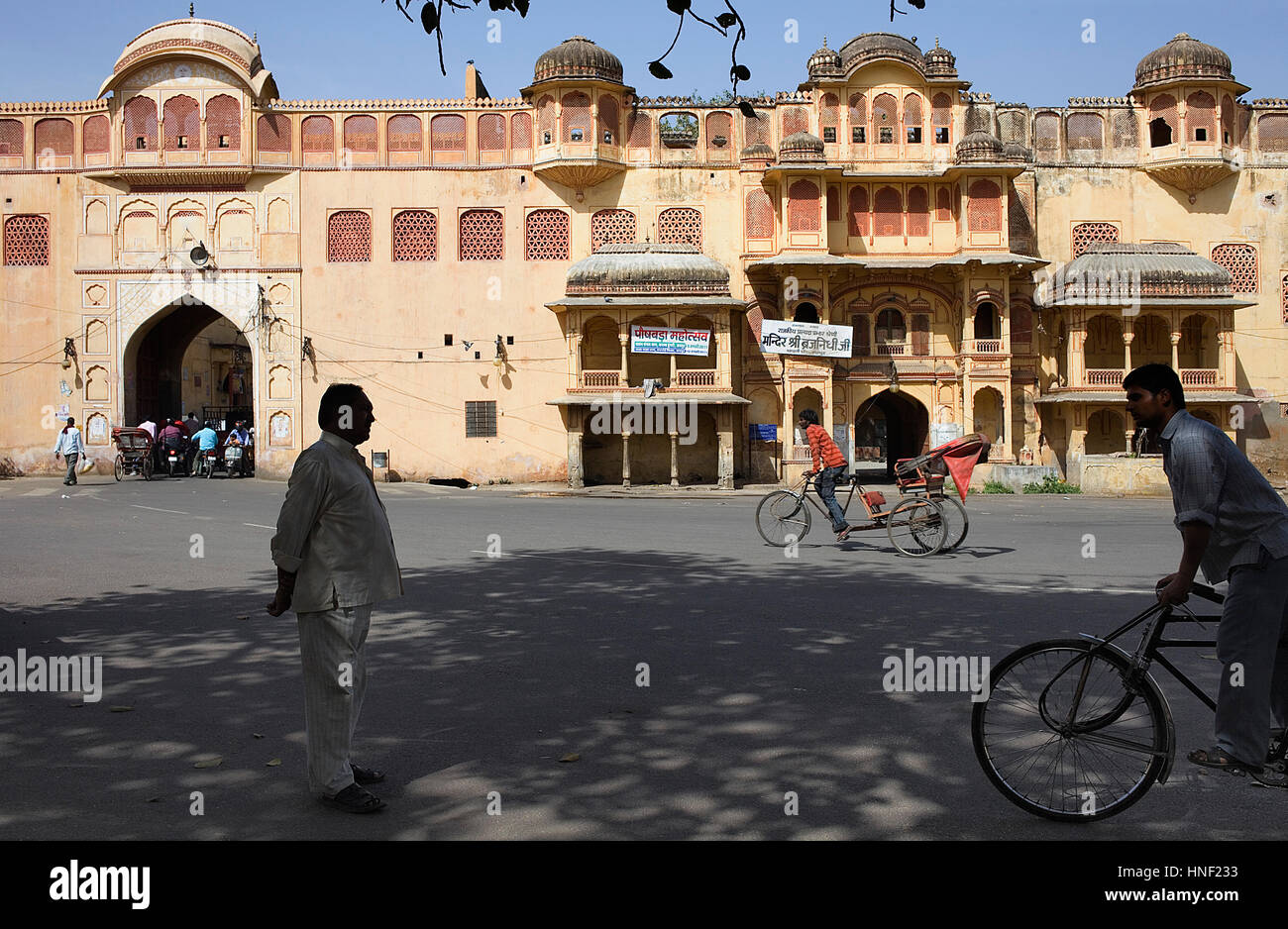 Street scene in Old city, near City Palace, Jaipur, Rajasthan, India Stock Photo
