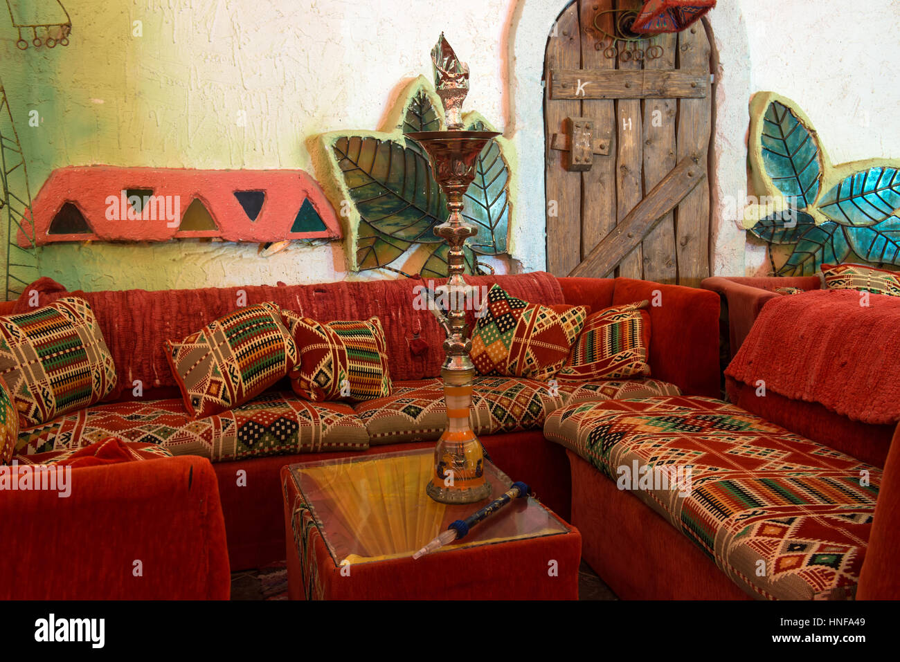 shisha room background Stock Photo Alamy