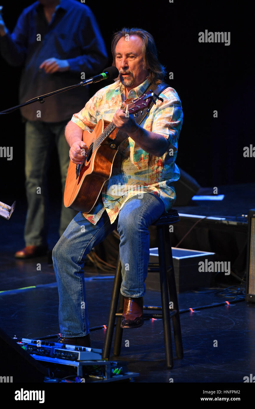 2017 jim messina hi-res stock photography and images - Alamy