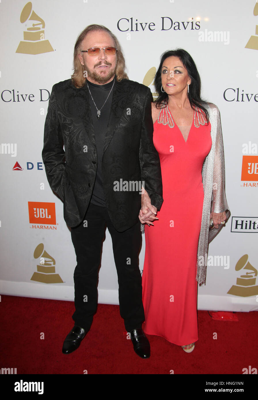 Beverly Hills, CA. 11th Feb, 2017. Barry Gibb, Linda Gray, At Pre-GRAMMY Gala and Salute to Industry Icons Honoring Debra Lee, At The Beverly Hilton Hotel In California on February 11, 2017. Stock Photo