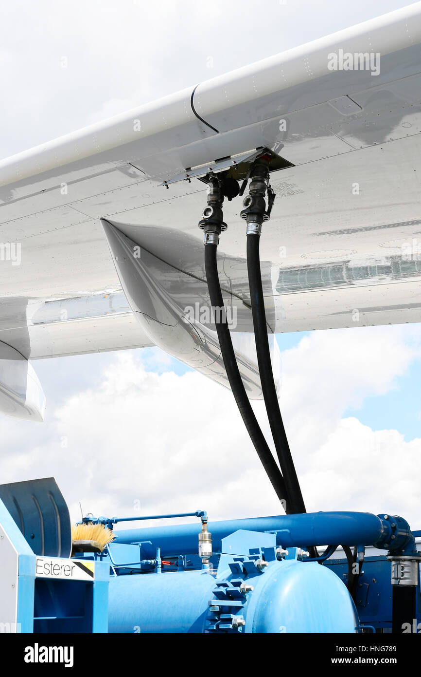 Fuel tank filler hires stock photography and images Alamy