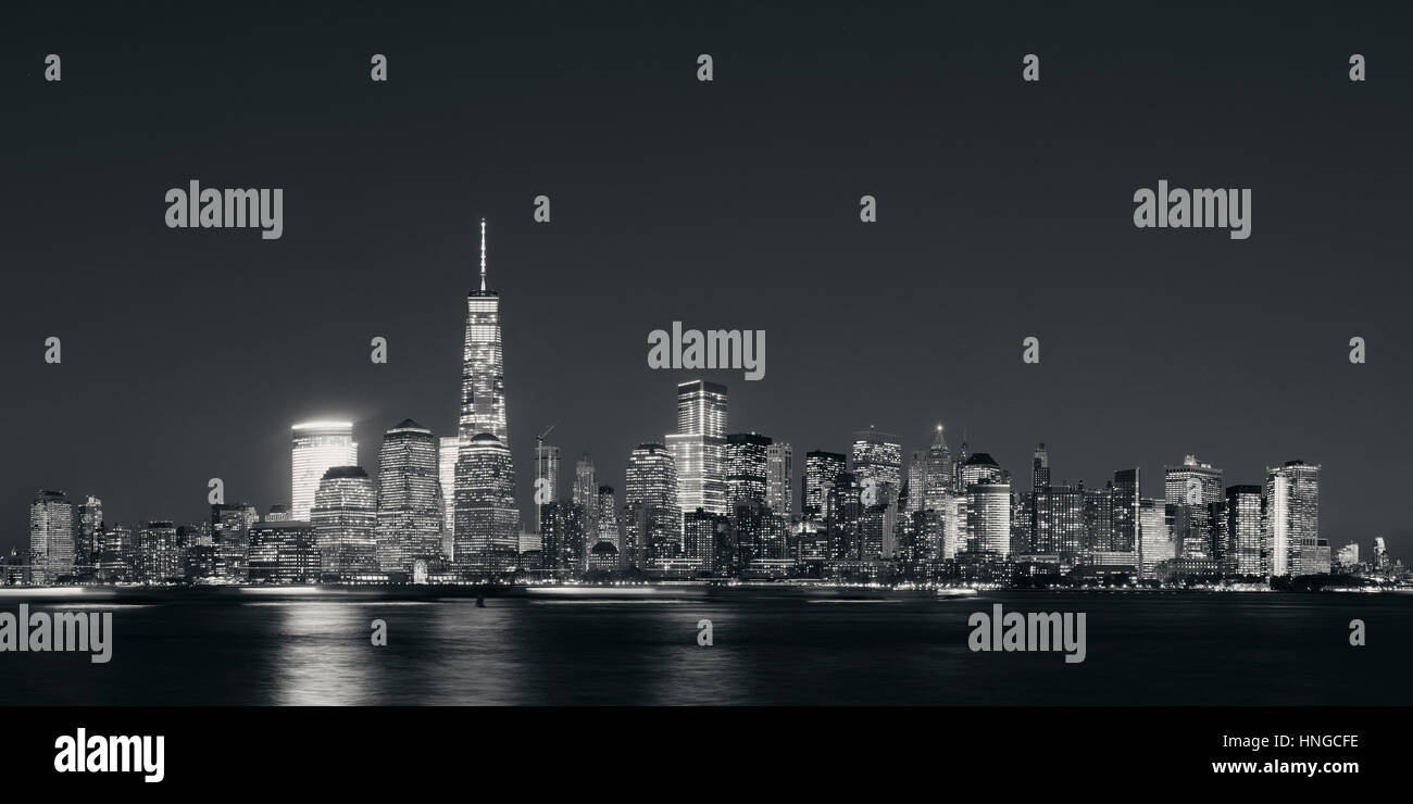 City skyline with skyscrapers hi-res stock photography and images - Alamy