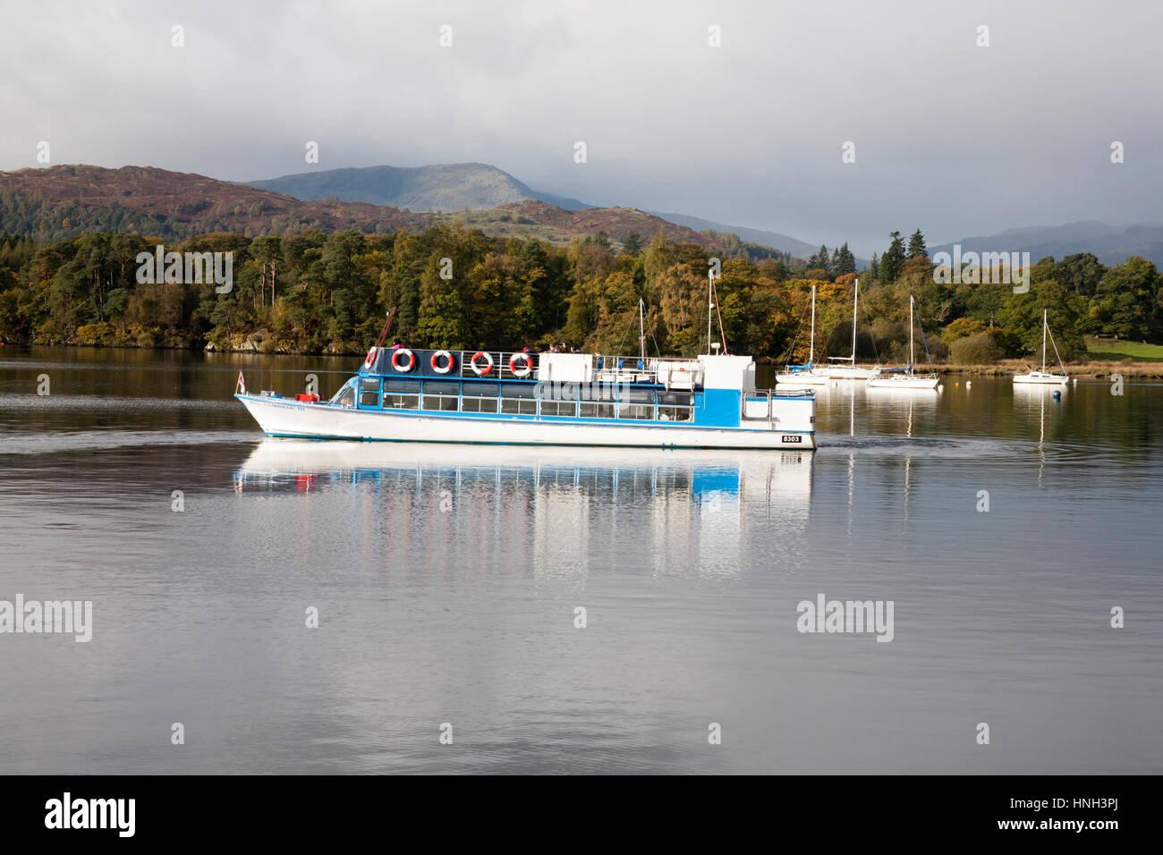The cruise boat Miss Cumbria 3 leaving the pier at Waterhead at the