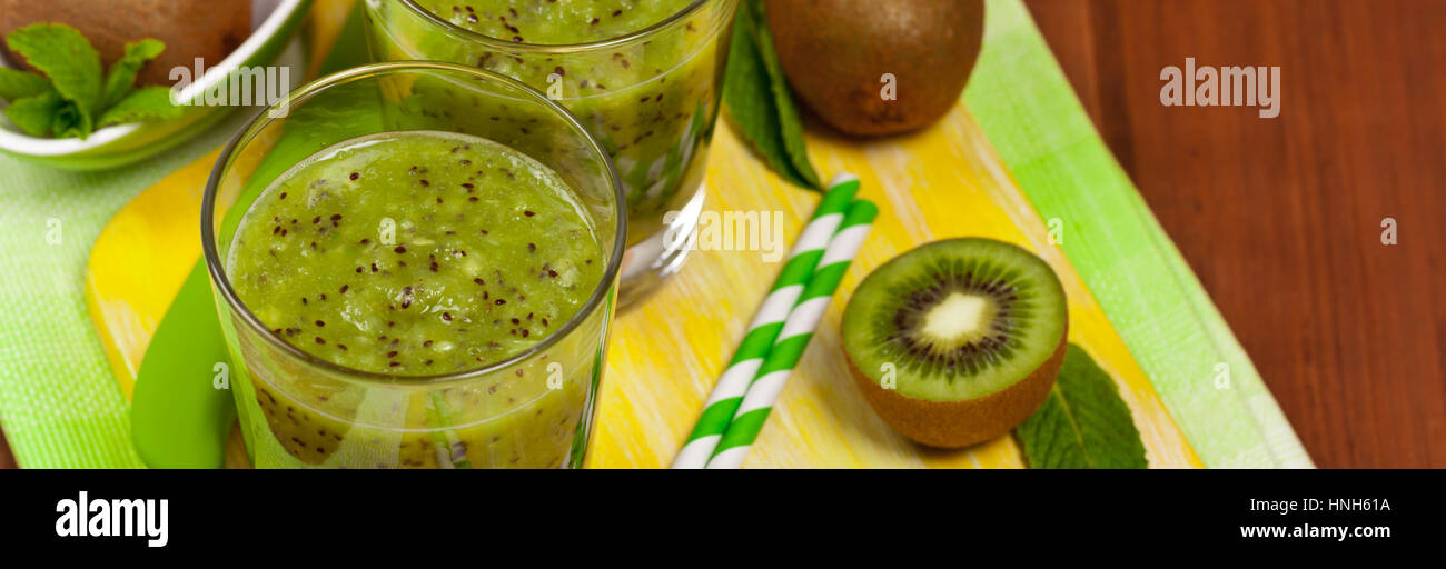 Kiwis for kiwi hi-res stock photography and images - Page 2 - Alamy