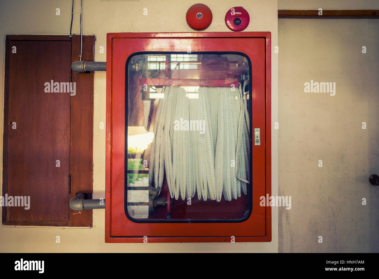 Emergency fire hose pipe hi-res stock photography and images - Alamy