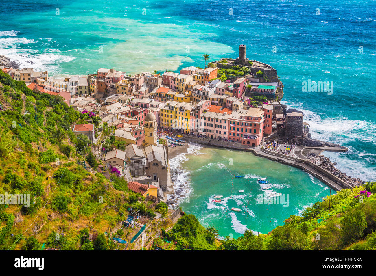 Beautiful aerial view of the scenic town of Vernazza, one of the five famous fisherman villages of Cinque Terre, Liguria, Italy Stock Photo