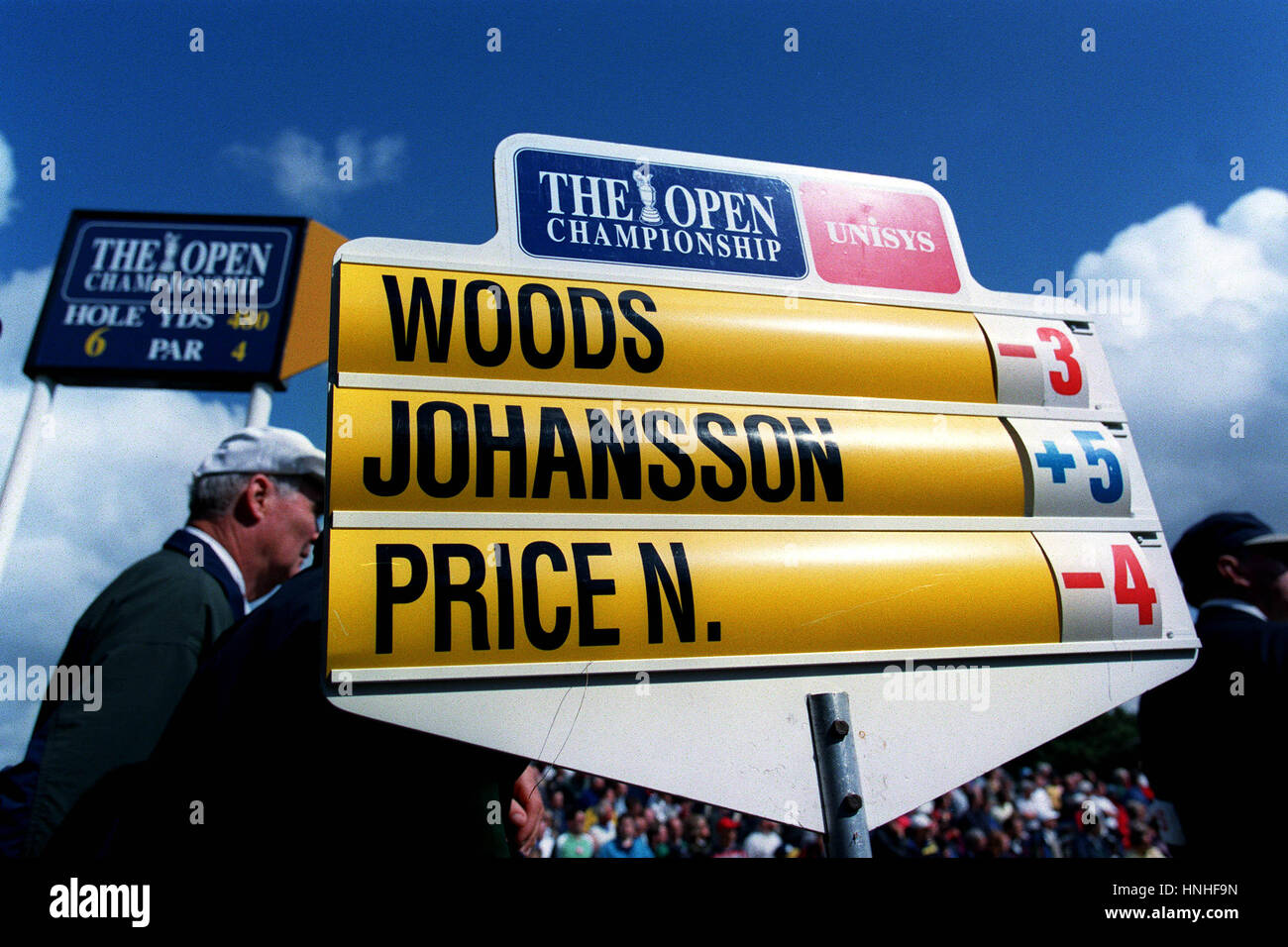 Scoreboard british open royal birkdale 17 july 1998 stock photo alamy