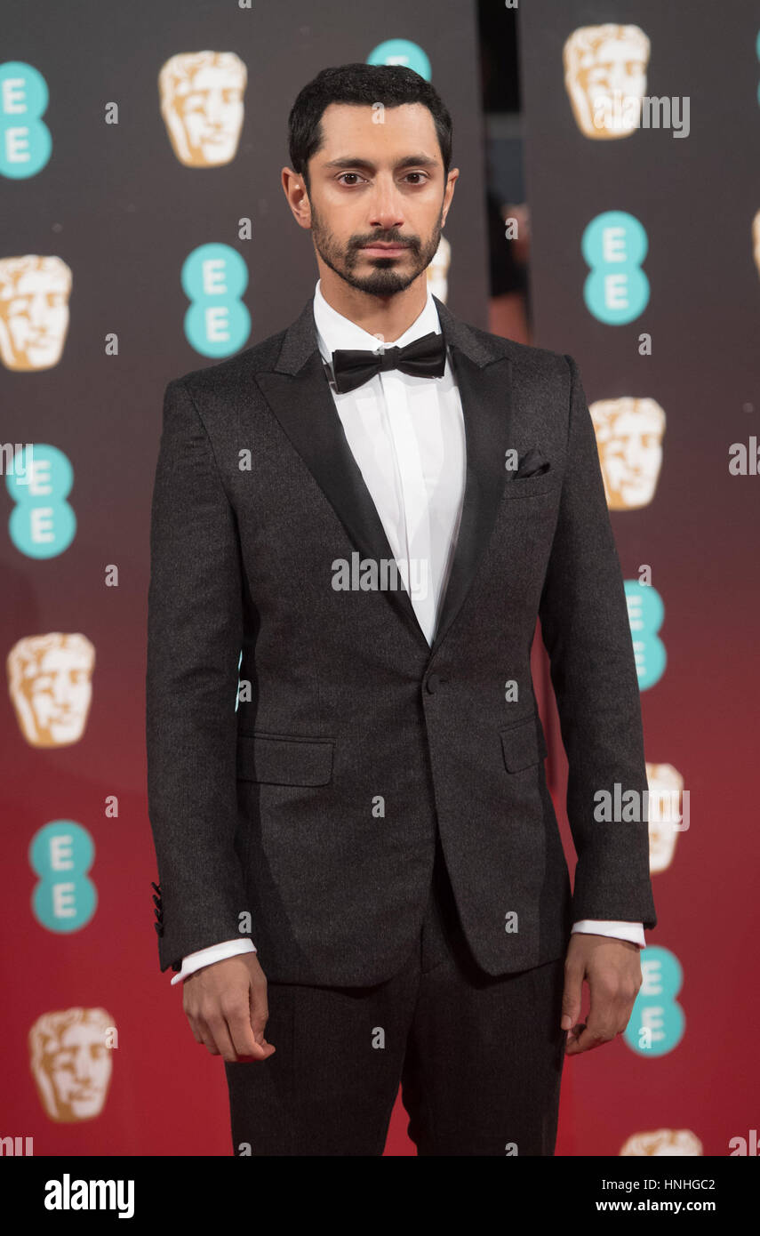 London, UK. 12th Feb, 2017. Actor Riz Ahmed arrives at the EE British Academy Film Awards, Bafta Awards, at the Royal Albert Hall in London, England, Great Britain, on 12 February 2017. Photo: Hubert Boesl - NO WIRE SERVICE - Photo: Hubert Boesl/dpa/Alamy Live News Stock Photo